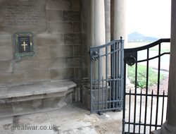 Register box for the Loos Memorial and Dud Corner Cemetery.