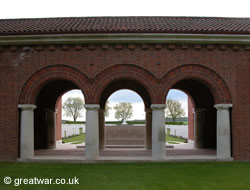 London Cemetery, Longueval