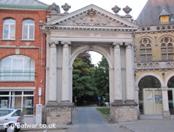 Cloister Gate (Klosterpoort), Ypres/Ieper